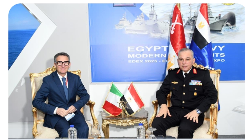 IMG_٢٠٢٥١٢٠٣_١٩١٦١١