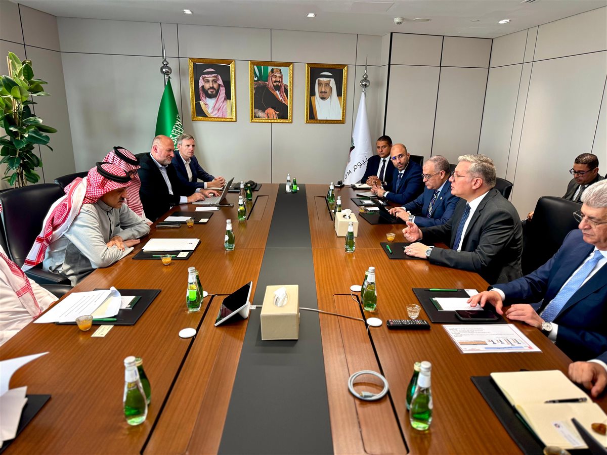 وزير البترول يبحث زيادة فرص الشركات المصرية في أعمال مشروع نيوم بالمملكة العربية السعودية