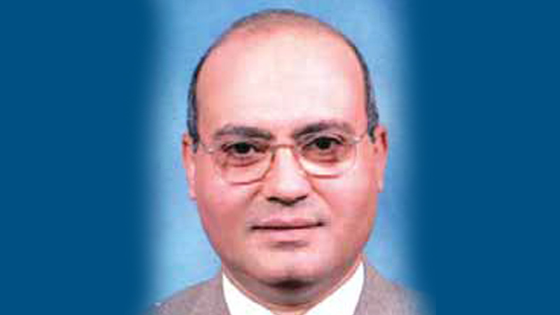  ‬الدكتور‭ ‬ماجد‭ ‬رياض‭ ‬وصفى‭ ‬رياض