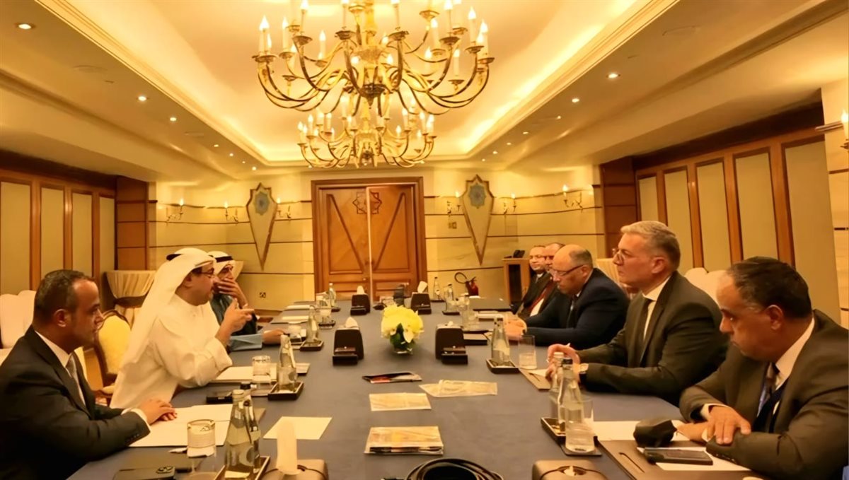 وزير البترول يبحث مع لؤي الخرافي فرص توسع استثمارات القابضة المصرية الكويتية في السوق المصري