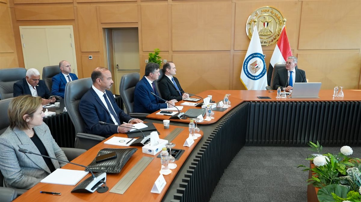 وزير البترول والثروة المعدنية يناقش الخطة الجديدة للإستكشاف والإنتاج مع رؤساء الشركات العالمية العاملة في مصر