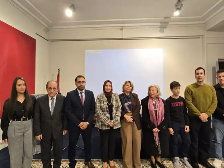 209233b3-ca12-4df7-b5c6-794c3f923a75