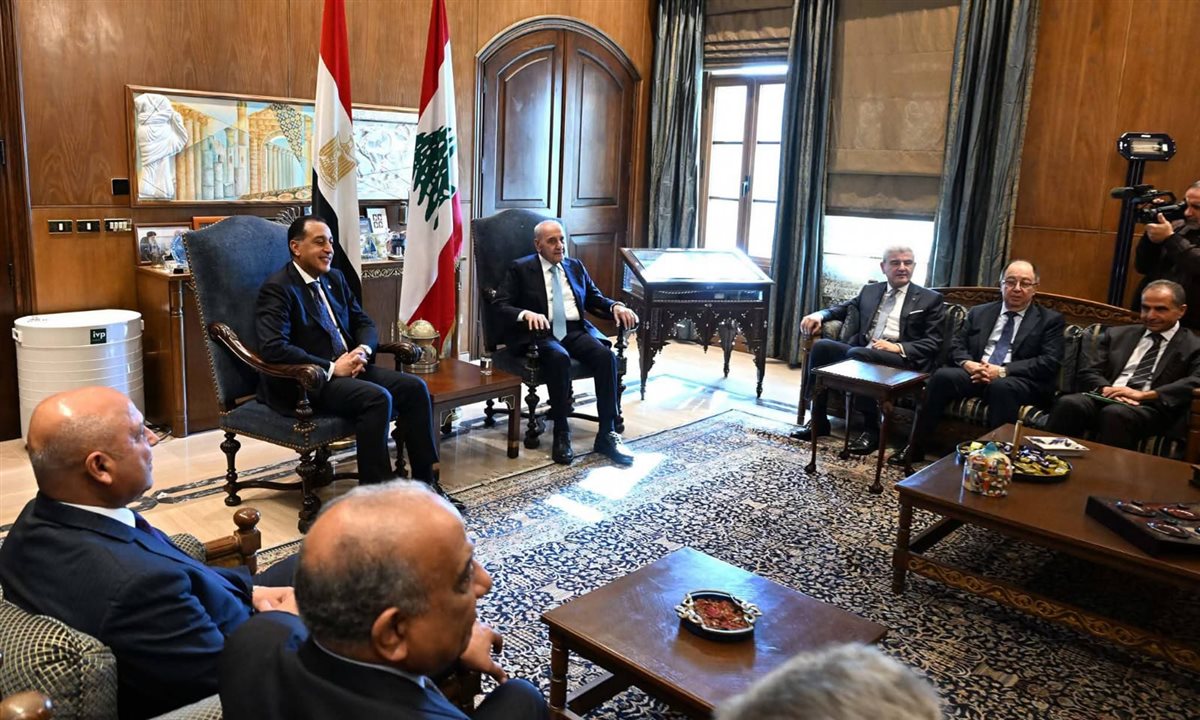 5efa91b8-ebbc-4000-b5a2-d0ef03593cc4