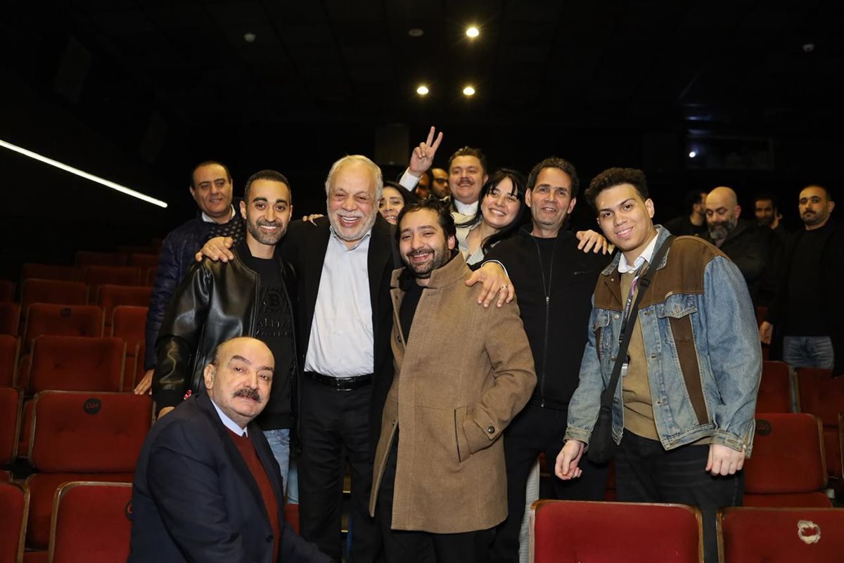 أسرة الفيلم&nbsp;وأشرف زكي&nbsp;