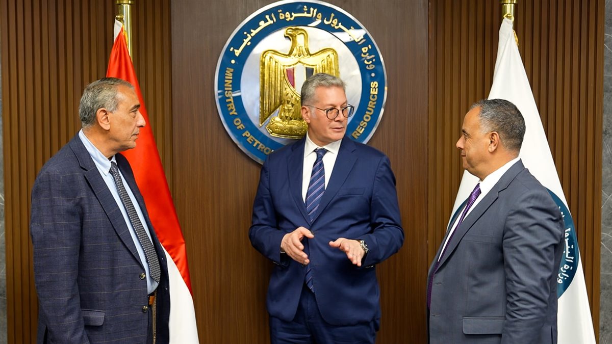 تعمل لأول مرة في مصر.. توقيع اتفاقية جديدة للبحث عن البترول والغاز مع شركة Terra Petroleum&nbsp;الإنجليزية