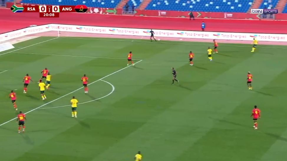 الكرات العرضية سلاح قوي لمنتخب جنوب إفريقيا