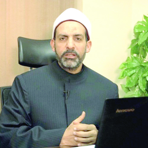 الدكتور على فخر، أمين الفتوى بدار الإفتاء المصرية