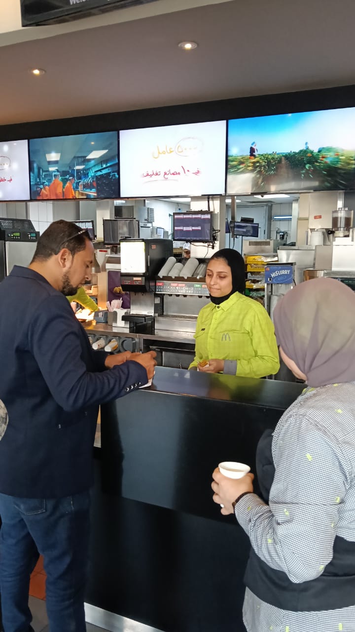 a06d3cd6-91a9-4a7b-bb0c-b741a9b745b2