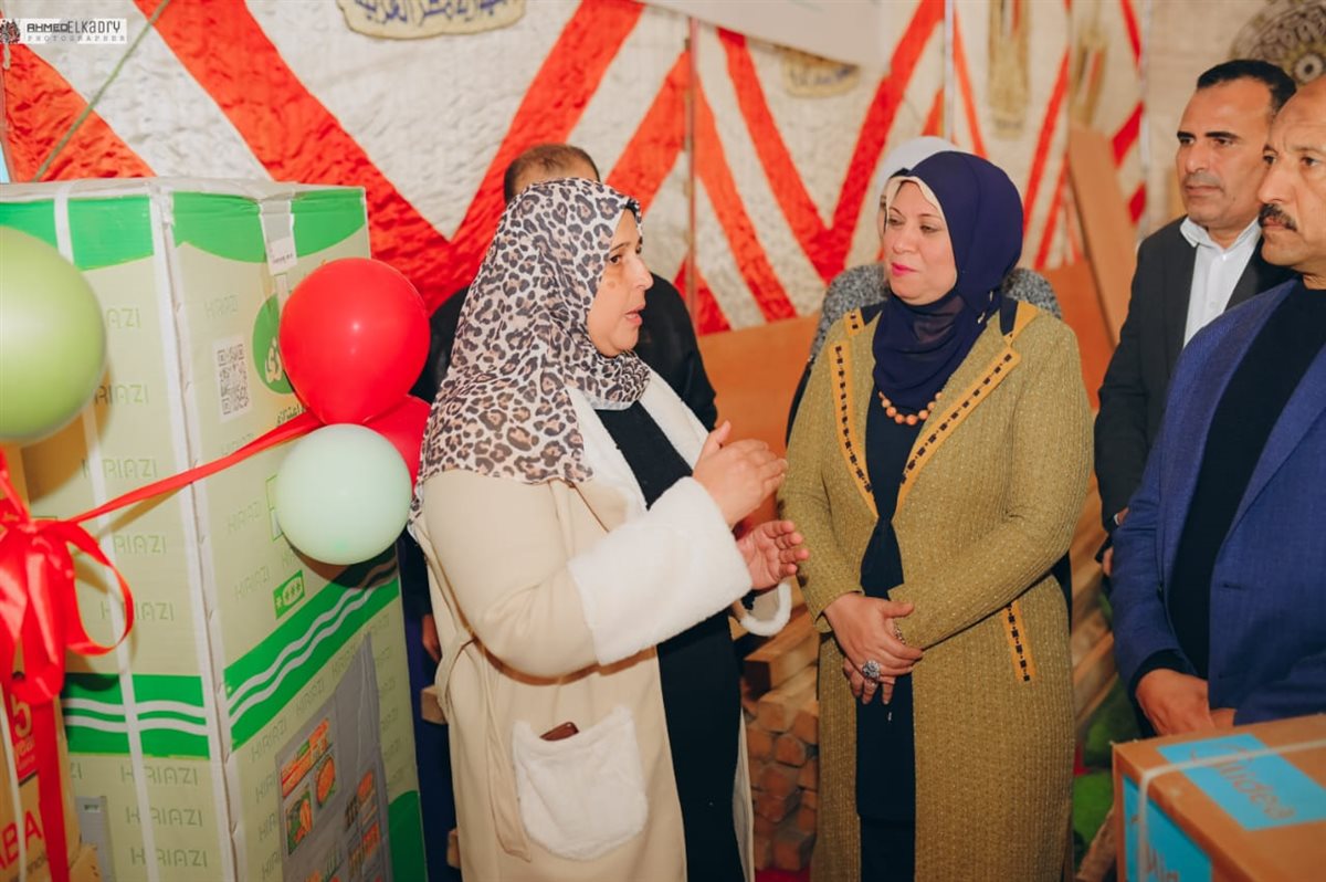 جانب من المساعدات المقدمة