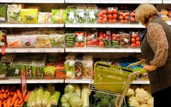 روسيا تحقق اكتفاء ذاتيا كاملا في المنتجات الغذائية الأساسية