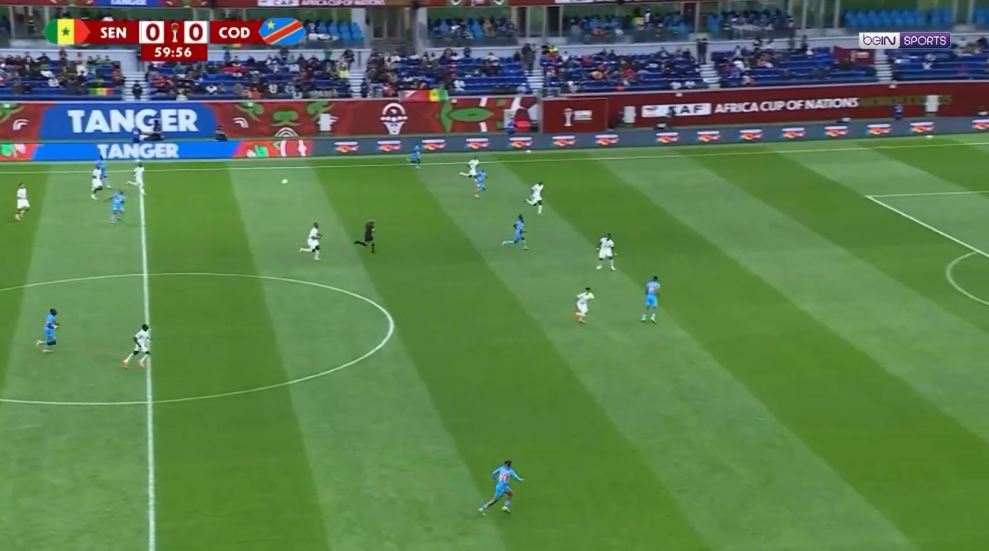 عدم مساندة ماني لـ جاكوبس