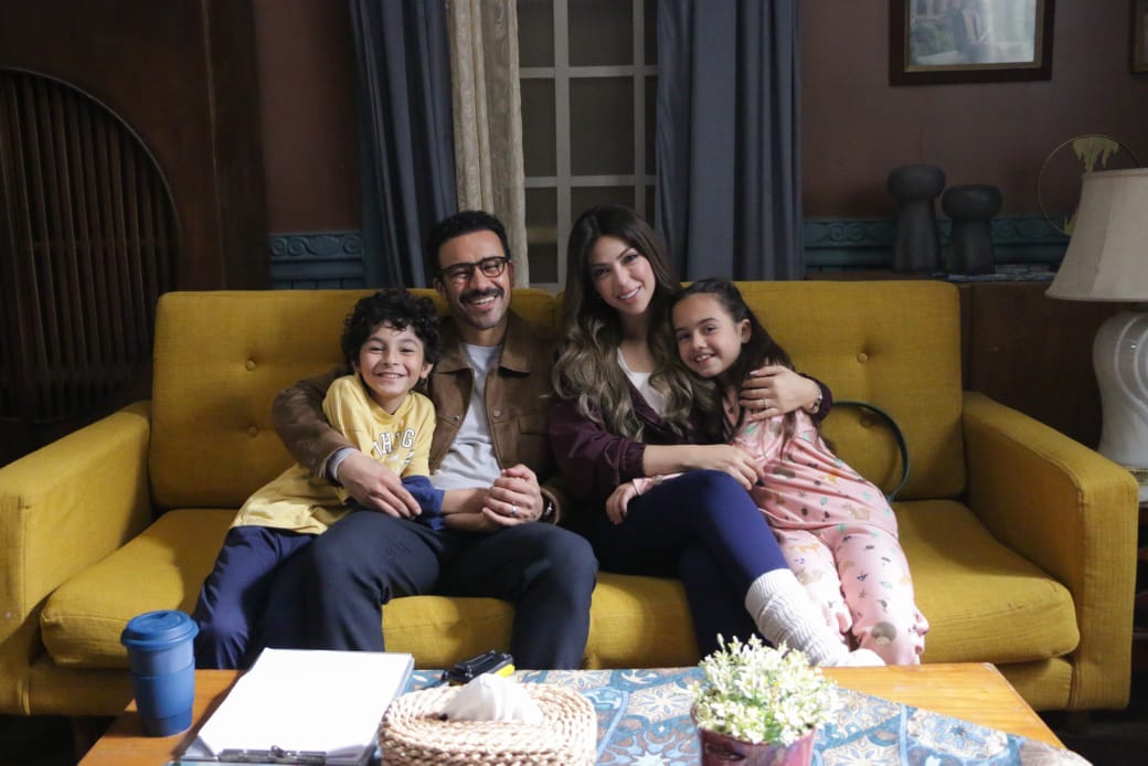 مسلسل بابا وماما جيران بطولة أحمد داود