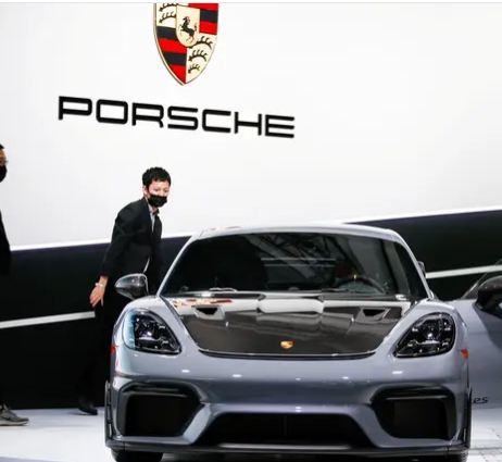 تدهور مبيعات سيارات 