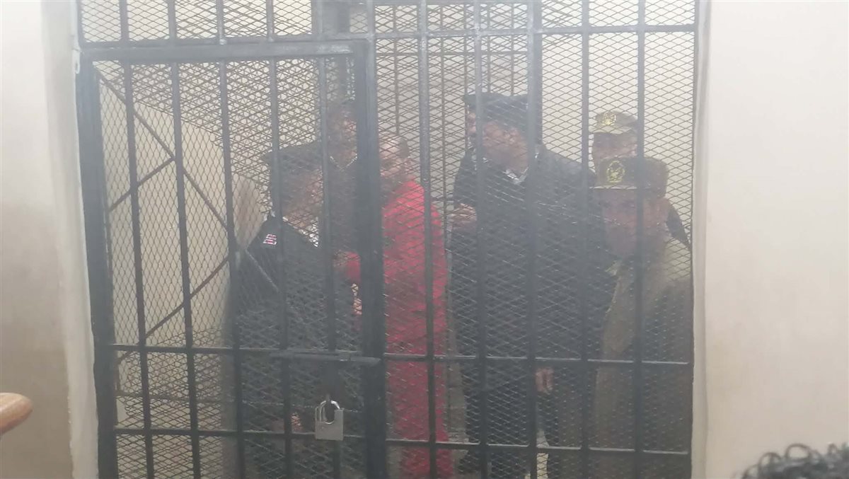 received_1383682879965708