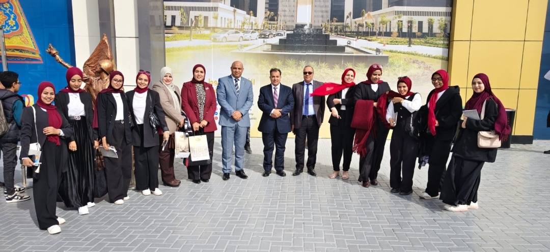 وفد جامعة قنا&nbsp;