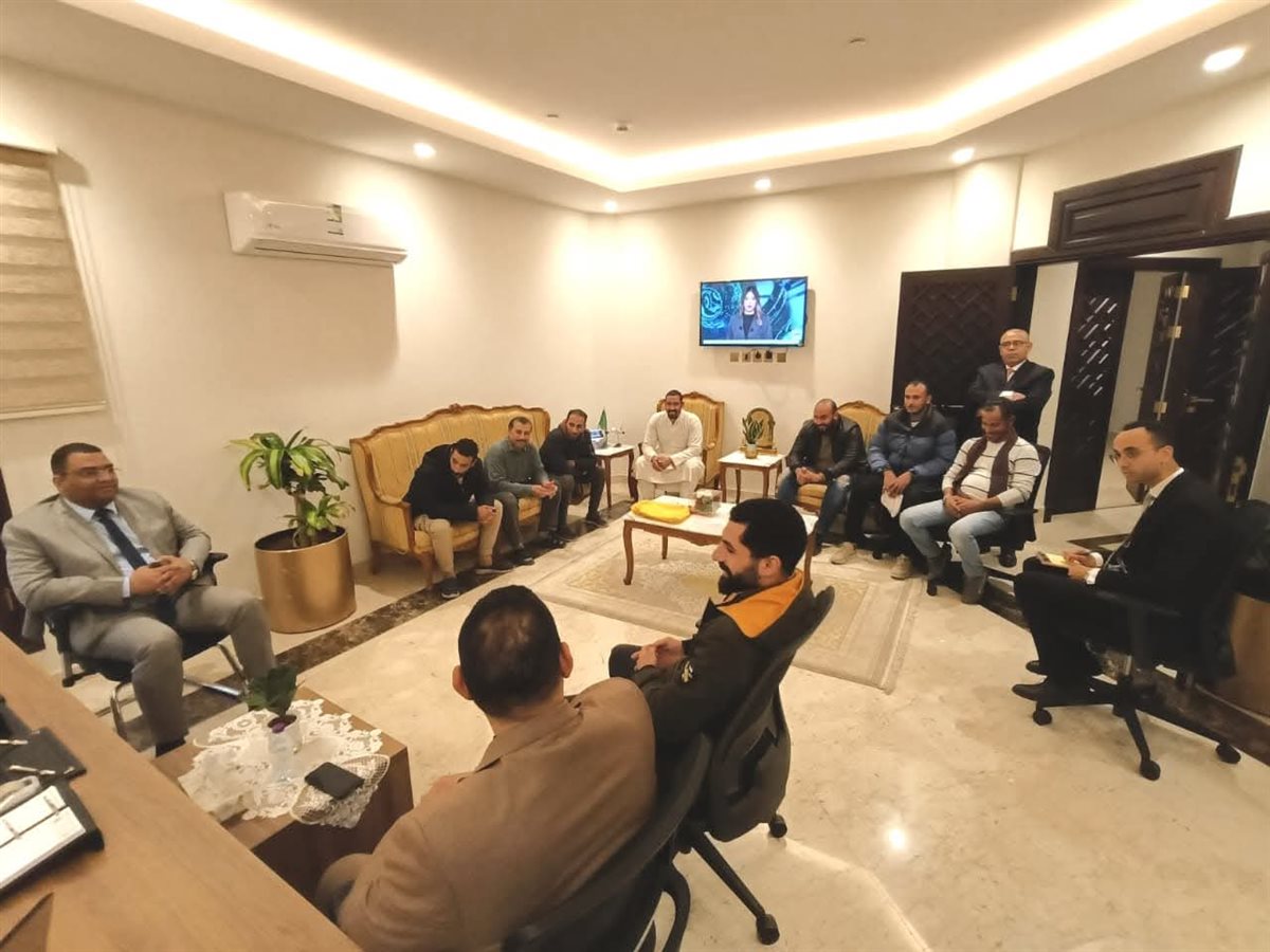 1db7d22b-a7fe-4629-93ce-863a8ff94ea9