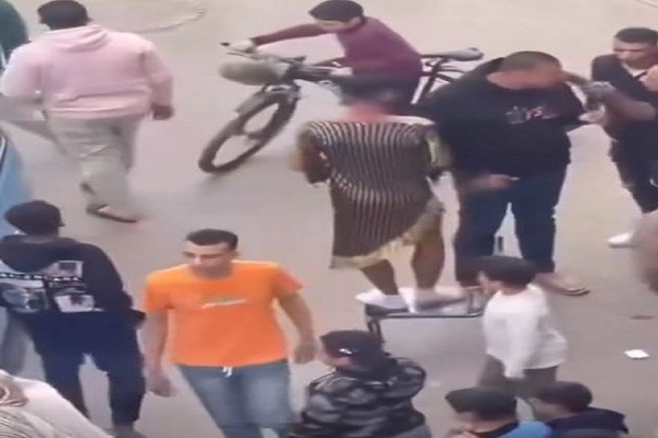 إجبار شاب على ارتداء بدلة رقص في القليوبية