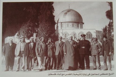 الشيخ مصطفى في الأقصي