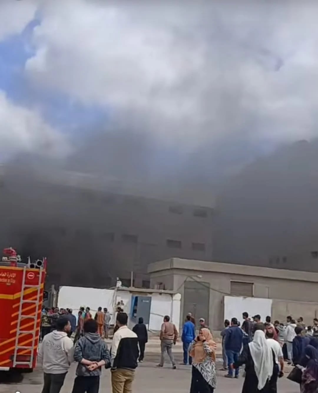 حريق مصنع ملابس بأكتوبر