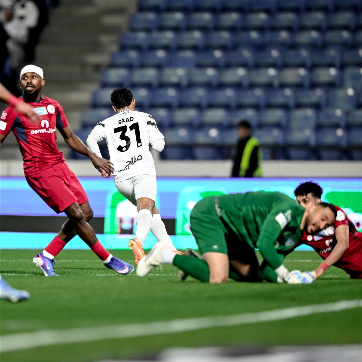 الشباب ضد ضمك