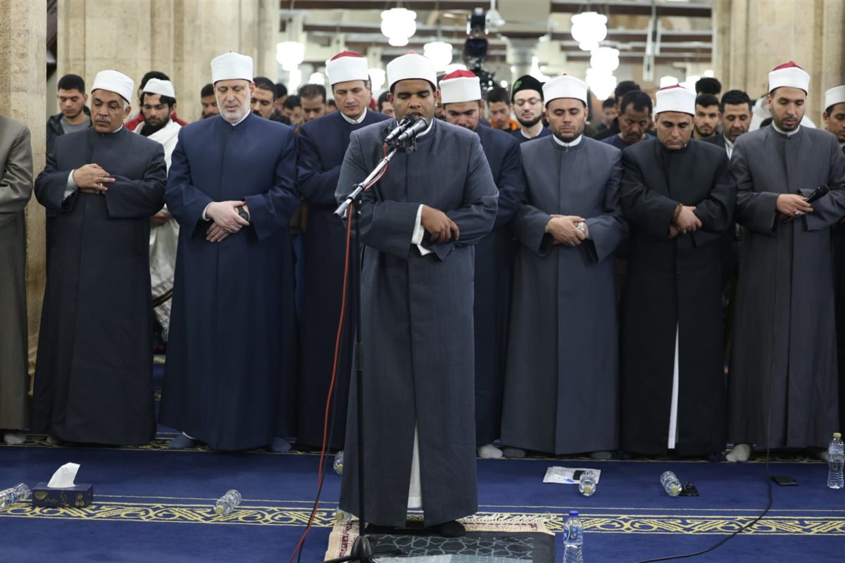 الأزهر يقدِّم الطالب أحمد زكي فوزي لإمامة المصلين في الليلة الرابعة من رمضان