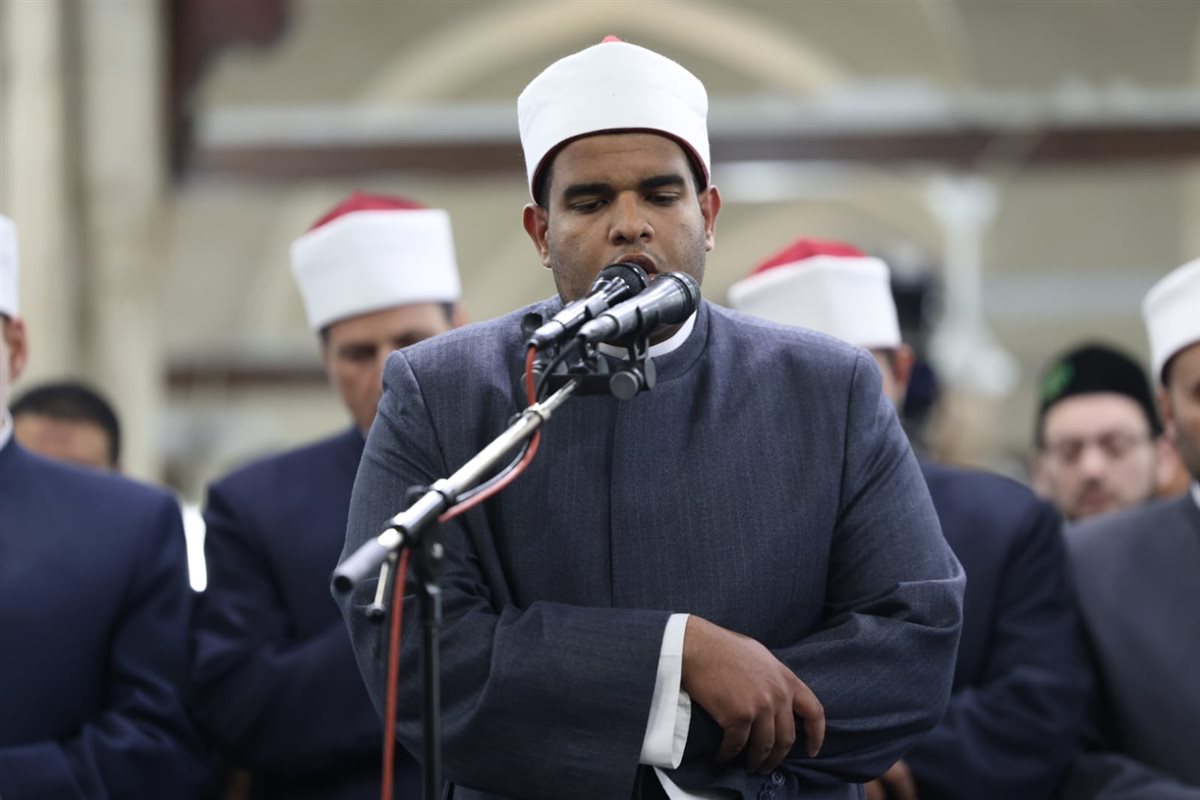 الأزهر يقدِّم الطالب أحمد زكي فوزي لإمامة المصلين في الليلة الرابعة من رمضان