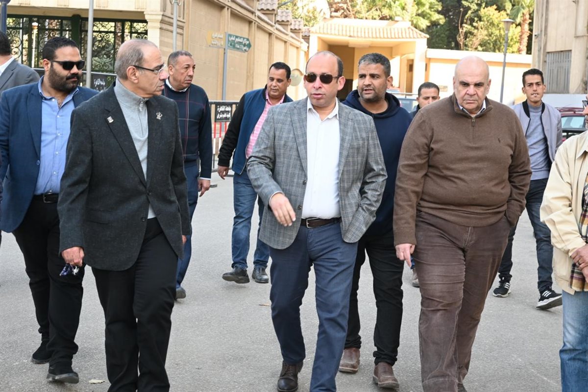 جولة عميد طب قصر العيني