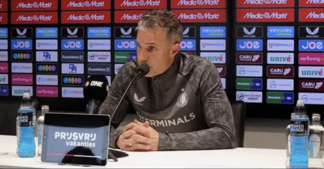 فان بيرسي مدرب فينورد