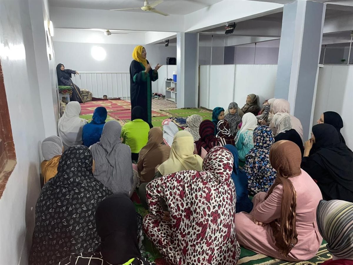 واعظات الأوقاف يواصلن دروس التراويح بعدد من المحافظات