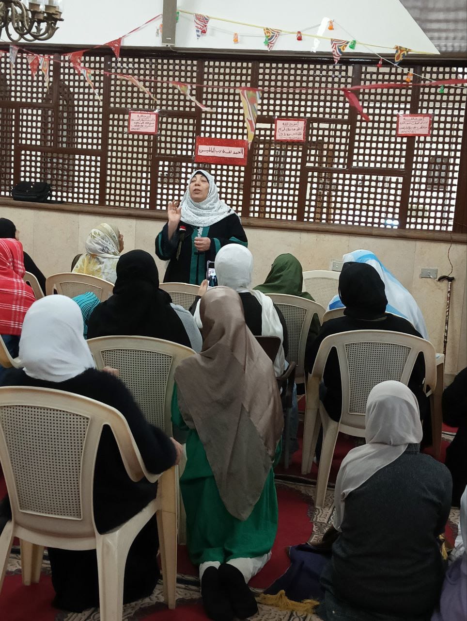 واعظات الأوقاف يواصلن دروس التراويح بعدد من المحافظات