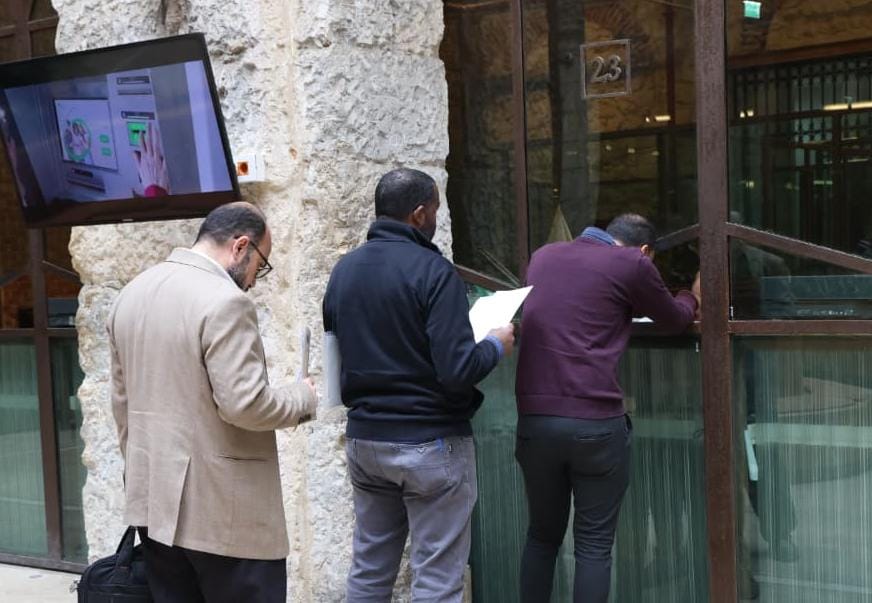 إقبال على سند المواطن بمكاتب البريد