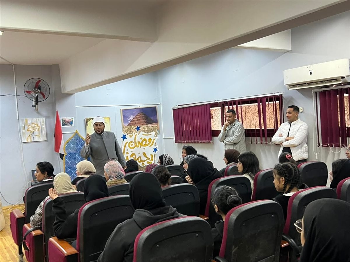 البحوث الإسلامية يشارك في ندوة دينية لطلاب مدارس قوميَّة العجوزة