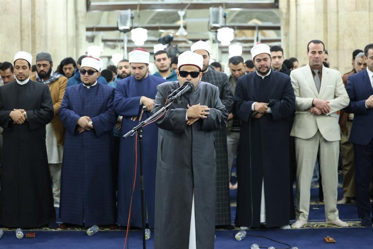 &nbsp;شعائر <strong>صلاة الفجر من الجامع الأزهر</strong>