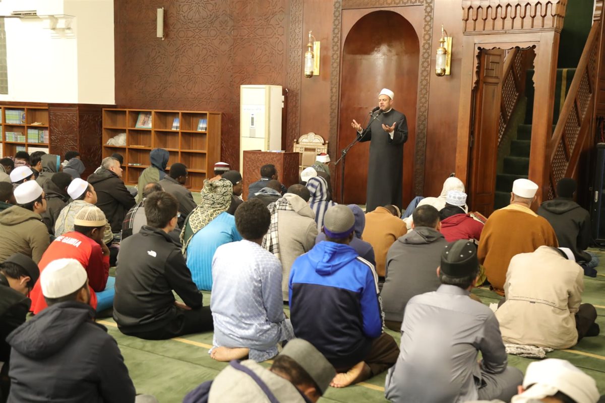 البحوث الإسلامية ينظم لقاء بمدينة البعوث حول انتصار العاشر من رمضان