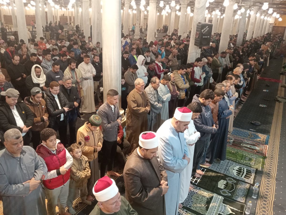 نجوم «دولة التلاوة» يواصلون إحياء ليالي رمضان في المساجد الكبرى