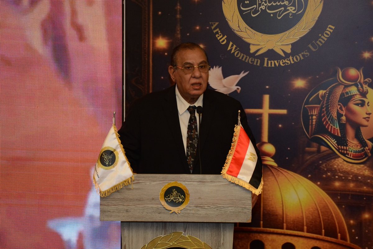 الدكتور طلعت عبد القوي