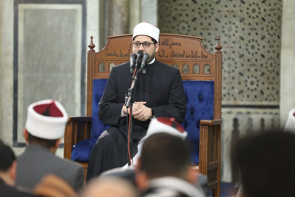 درس التراويح بالجامع الأزهر: رمضان مدرسةً إيمانية يتعلّم فيها المسلم معاني الإخلاص