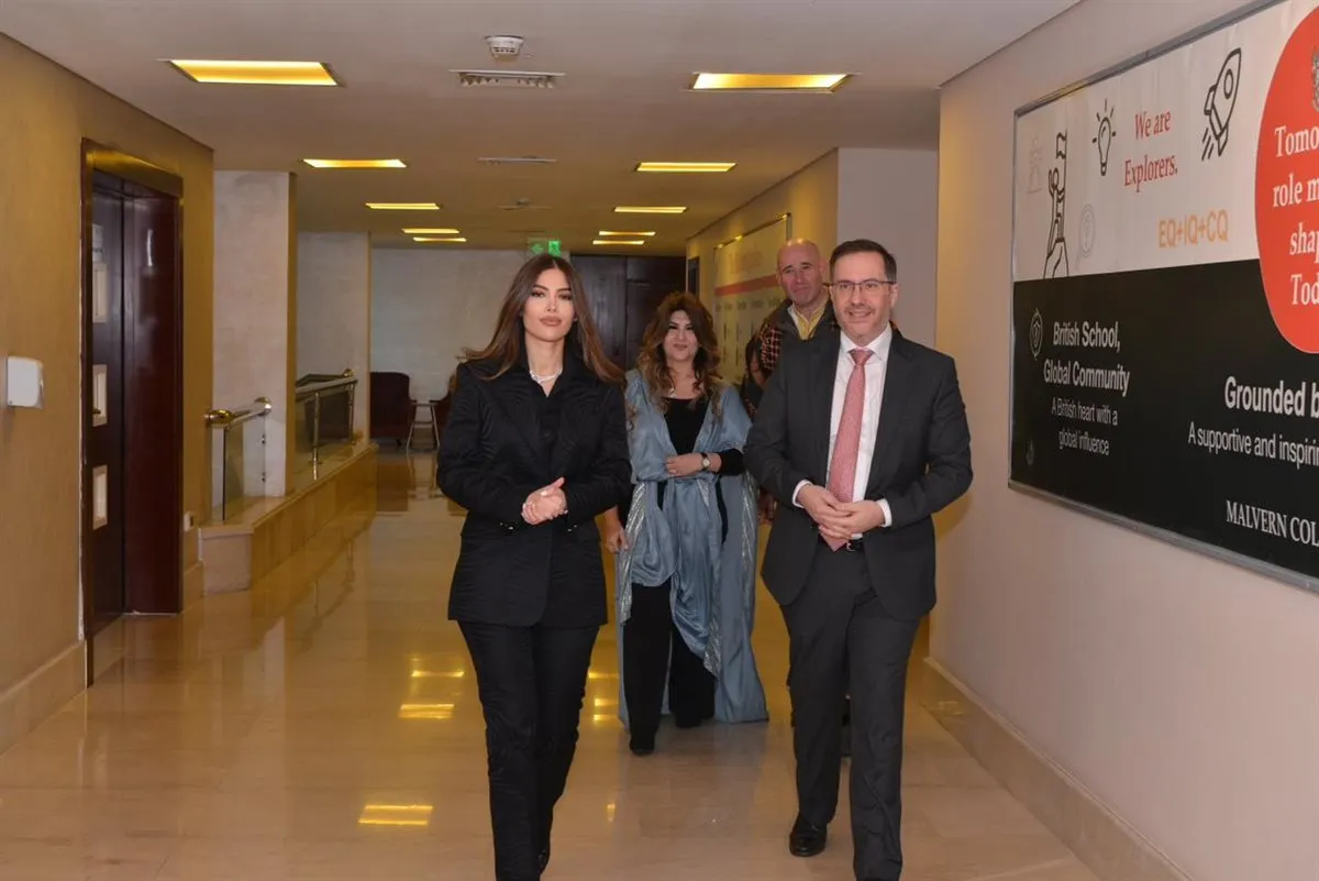 السفير البريطاني يزور مدارس مالڤيرن كوليدچ مصر