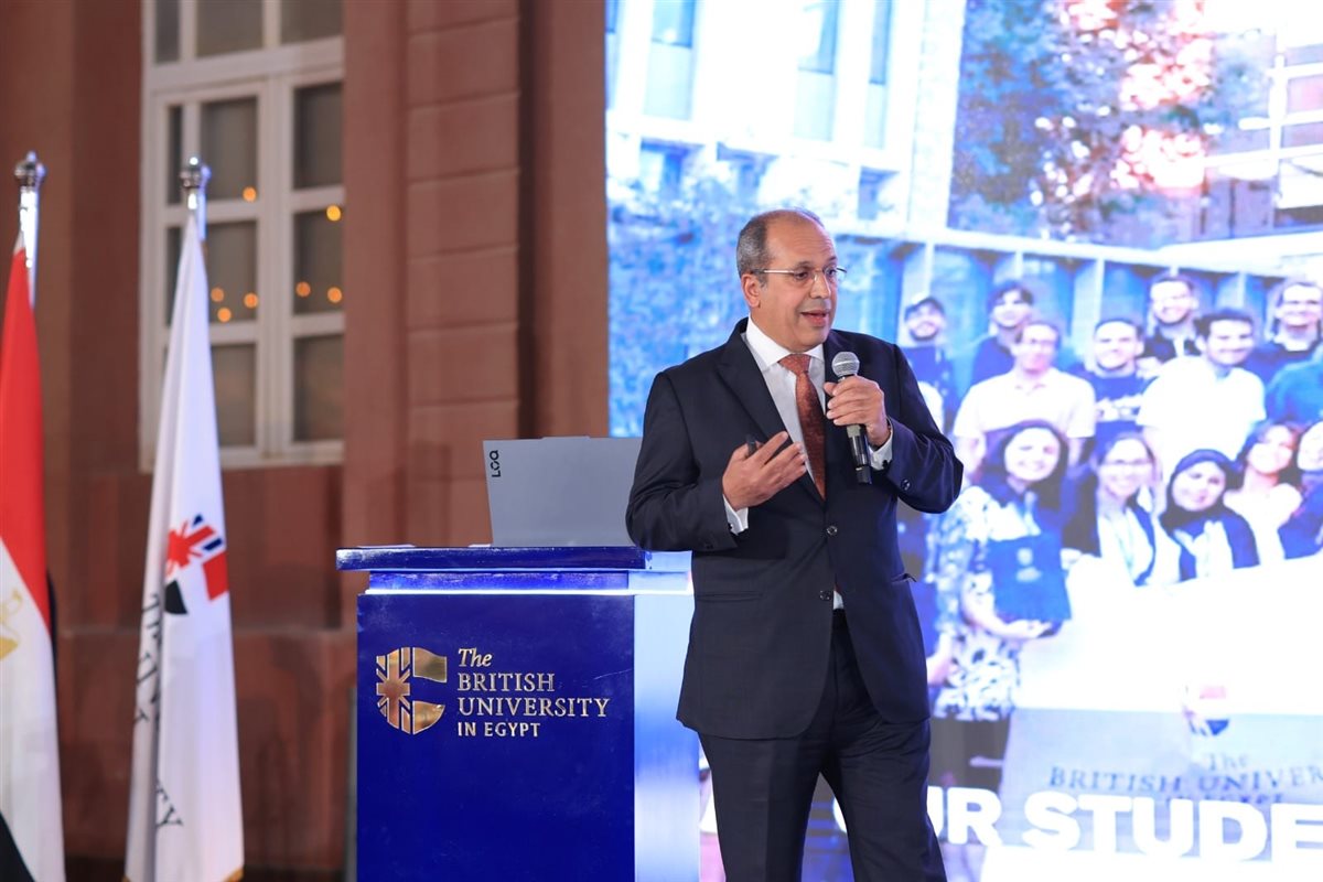 محمد لطفي رئيس الجامعة البريطانية&nbsp;