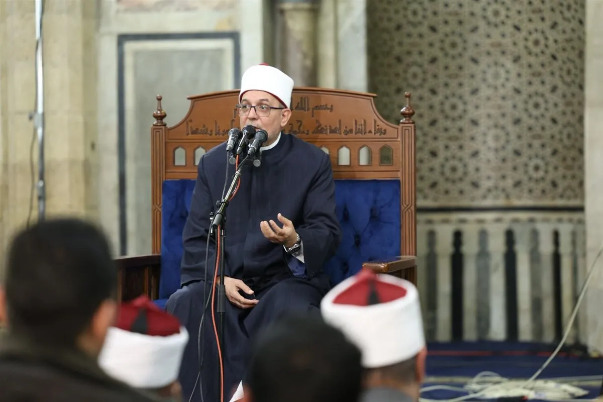 درس التراويح بالجامع الأزهر: الذكر والاستغفار طريق القرب من الله وتحقيق البركة&nbsp;