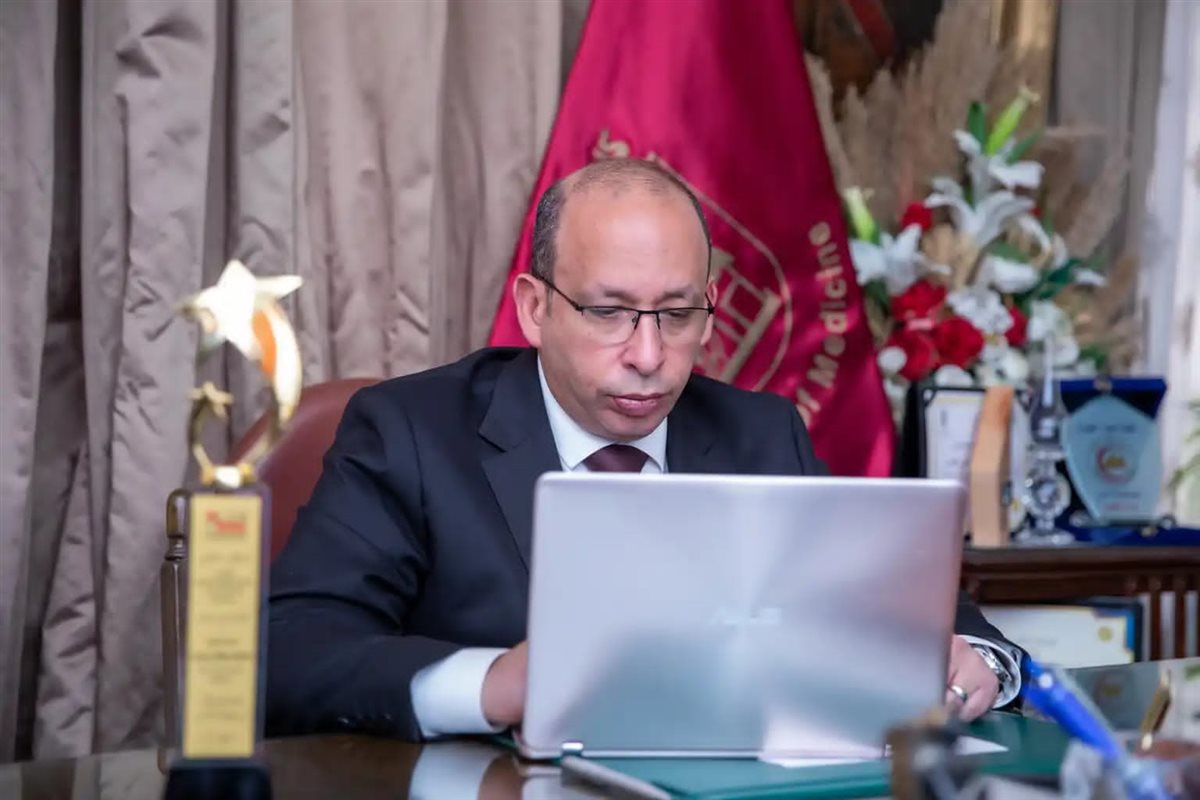 حسام صلاح مراد عميد طب قصر العيني&nbsp;
