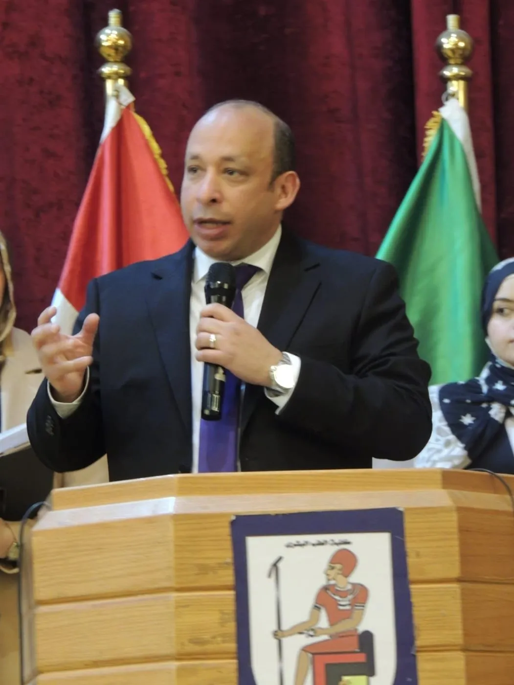 حسام صلاح عميد طب قصر العيني&nbsp;