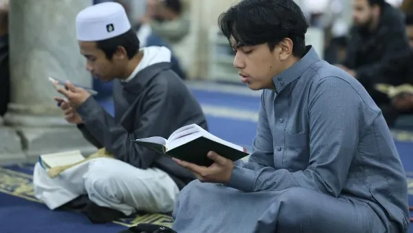 <strong>الإعتكاف في رمضان</strong>&nbsp;