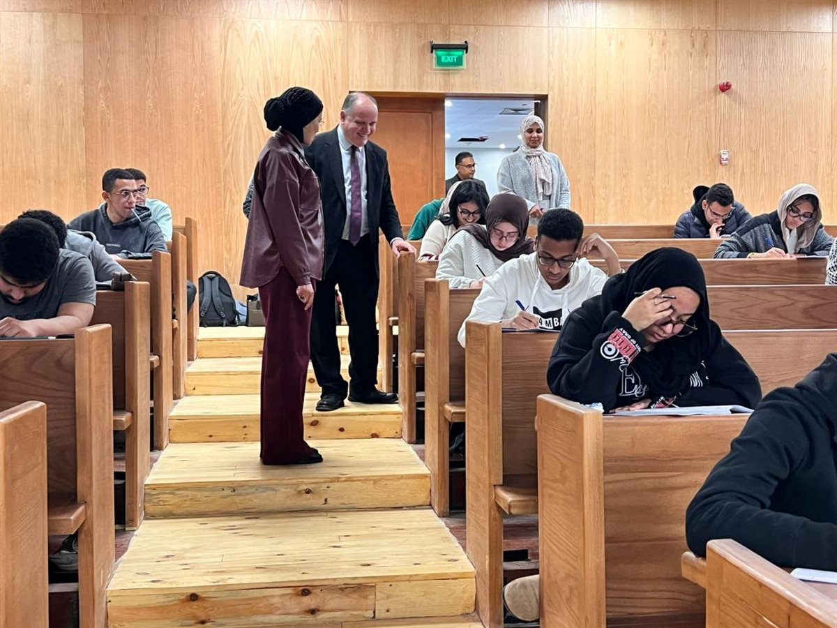 امتحانات جامعة القاهرة الأهلية&nbsp;