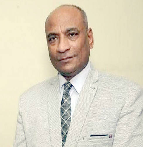 ﺣﺴﻦ ﻣﺪﻧﻰ