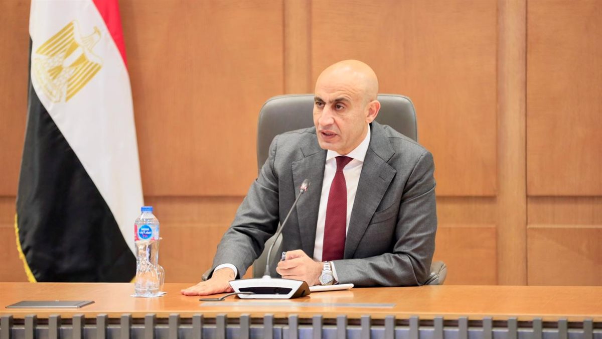 محمد عبد اللطيف وزير التربية والتعليم