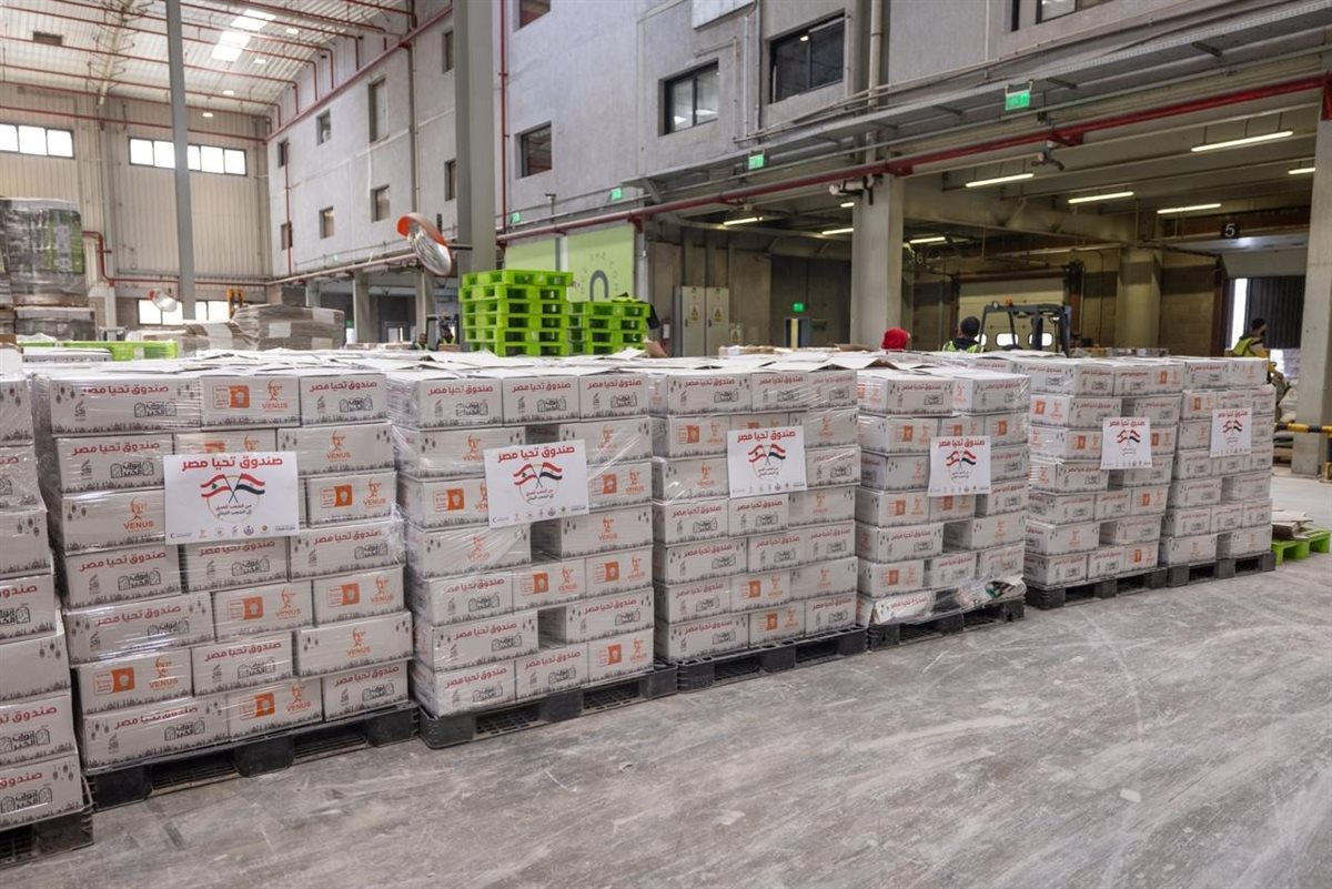 مساعدات إنسانية كبرى إلى لبنان بمشاركة «بيت الزكاة والصدقات»