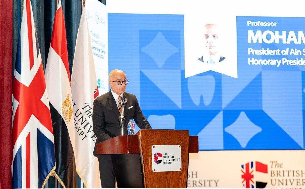 محمد ضياء زين العابدين رئيس جامعة عين شمس&nbsp;