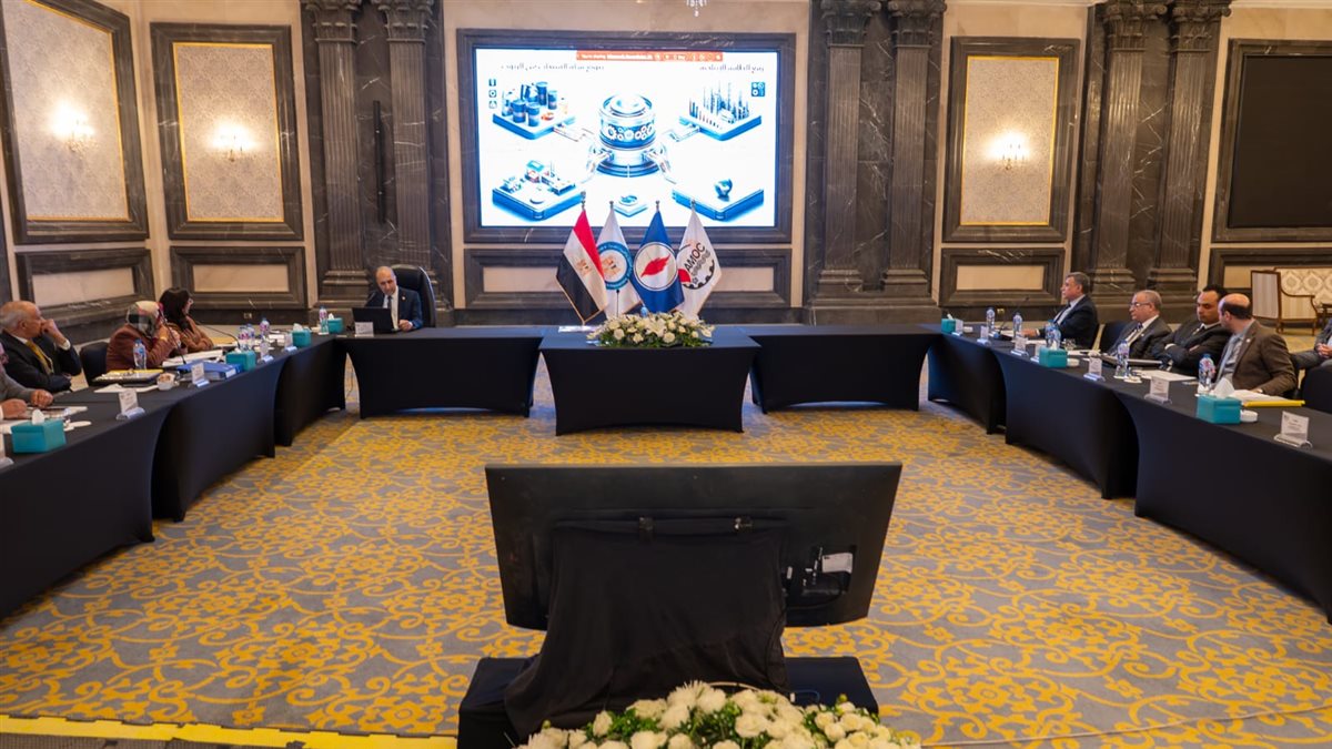 اعتماد نتائج النصف الثاني 2025 لـ«أموك» وتوزيع 40 قرشًا للسهم