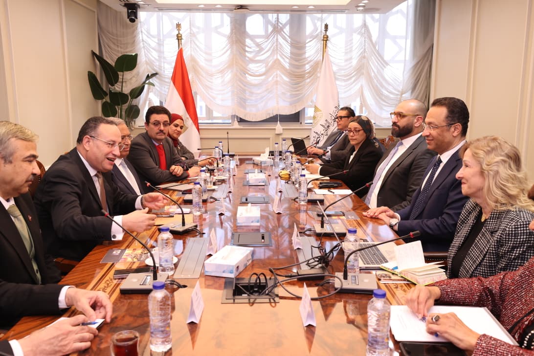 اجتماع موسع بين التعليم العالي والاتصالات&nbsp;